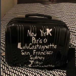 Lulu Castagnette Train case/ cosmetic  travel Bag